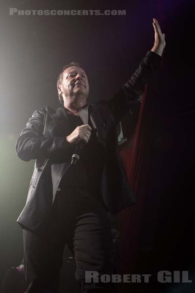 SIMPLE MINDS - 2010-06-18 - PARIS - Le Bataclan - 